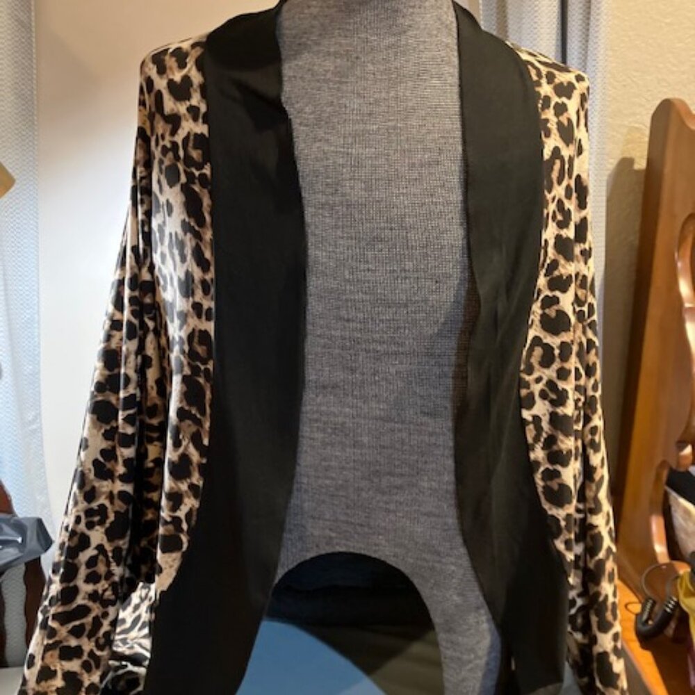 Leopard Print Shrug‎ Long Sleeve 3X